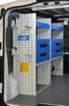 02_Paroi équipée avec meubles Syncro Ultra sur Jumpy