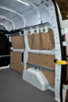 03_ Paroi de droite Custom avec uniquement accessoires d’arrimage