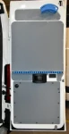 08_Pinces en plastique porte-outils sur porte Ducato pour frigoristes