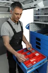 11_Tiroir avec casiers en plastique