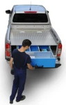 Aménagement avec support coulissant pour Pick up