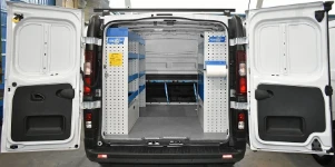 amenagement camionnette OPEL VIVARO 2014  L1 H1 05a
