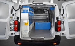 Amenagement camions TOYOTA PROACE 2016 L2 H1 05a