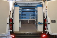 amenagement vehicule atelier VOLKSWAGEN CRAFTER 2006 L1 H1 02a