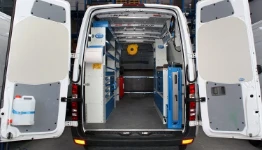 amenagement vehicule atelier VOLKSWAGEN CRAFTER 2006 L2 H2 02a