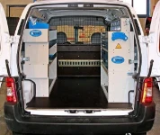 Amenagement vehicules utilitaires CITROEN BERLINGO 1996 04a