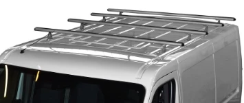 Barres porte-bagages sur toit du Nissan NV400
