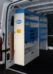 Équipements pour fourgon manutention installation menuiserie extérieur