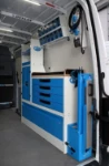 Établi sur véhicule utilitaire pour maintenance machines agricoles