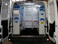 Fourgon Master aménagé pour machines usinage tôle