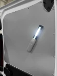 Lampe LED pour fourgons avec fixation magnétique
