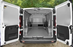 RENAULT TRAFIC 2014 L1 H1 05a