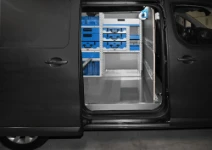 04_Rails pour sangles d’arrimage et dérouleur de papier sur Scudo