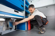 11_Système arrimage valises avec cliquet pour blocage valises