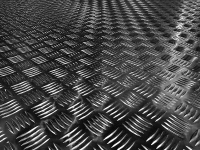 Aluminium strié pour fourgons