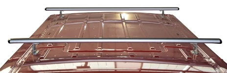 Barres aérodynamiques sur toit du NV400