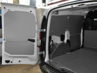 Côté gauche panneaux de protection et plancher Dokker