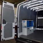 Flanc gauche aménagement Crafter 2017 pour machines à bois