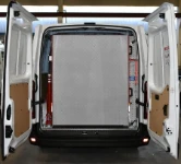 Rampe de chargement fermée dans l’Opel Movano