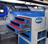 Tiroirs avec bacs en plastique dans le Fiorino