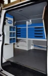 Transporter pour installations de plomberie équipé avec mobilier et accessoires by Syncro